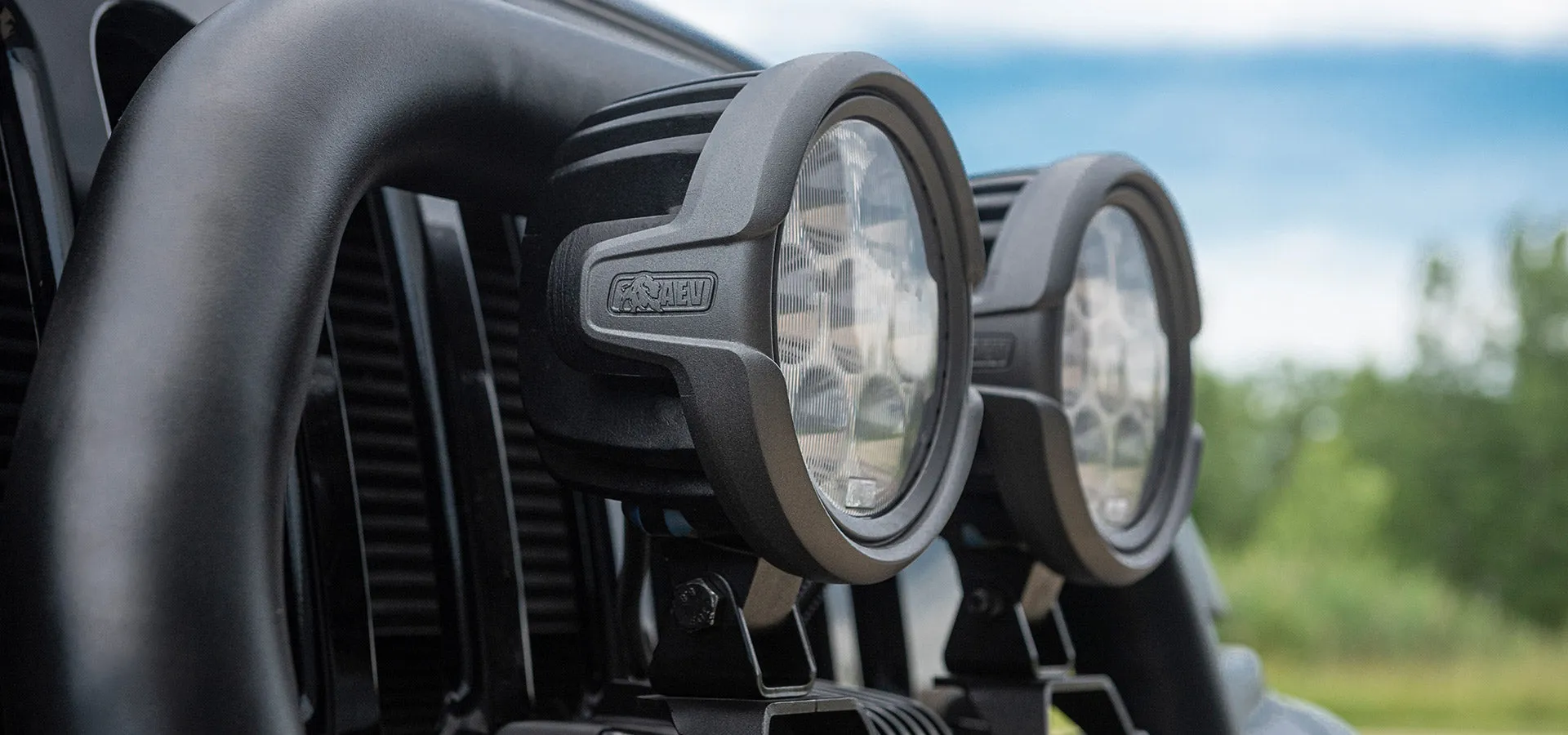 AEV 7000シリーズライト アメリカン エクスペディション ビークル